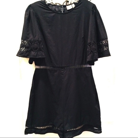 ASOS Broderie Trim Short Sleeve Black Romper NWOT - Picture 4 of 8